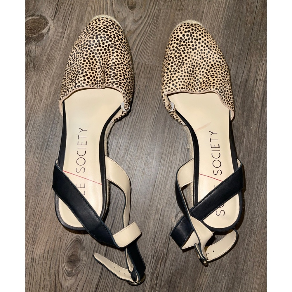 SOLE SOCIETY Channing Dotted Calf Fur animal print Espadrille Wedge Shoes, 8.5